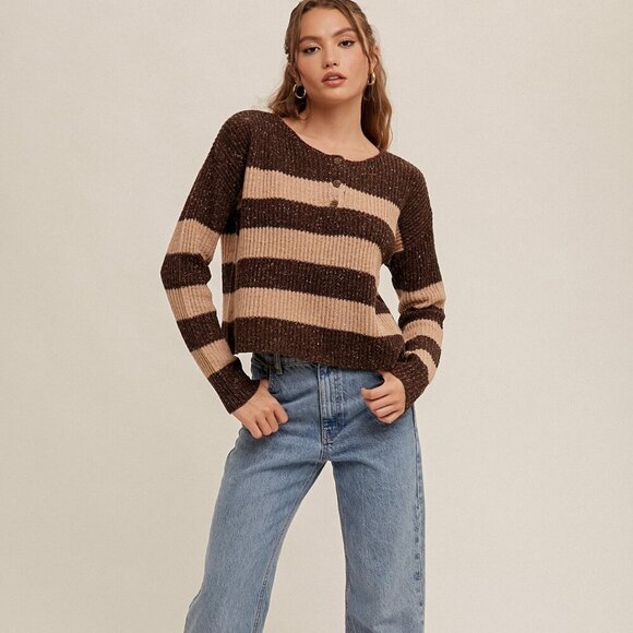 HEM & THREAD Chunky Knit Henley Sweater, Cozy Cropped Long Sleeve Pullover - Picture 2 of 5